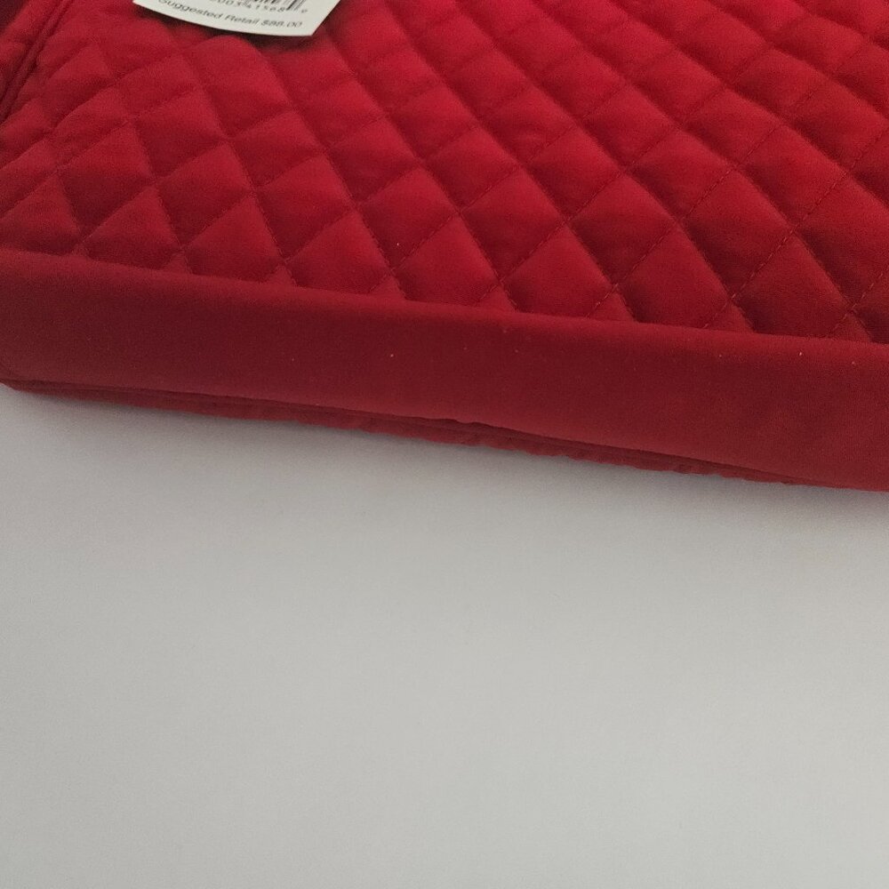 NWT Vera Bradley Mailbag Crossbody in the Tango Red Retired Pattern - Picture 14 of 16